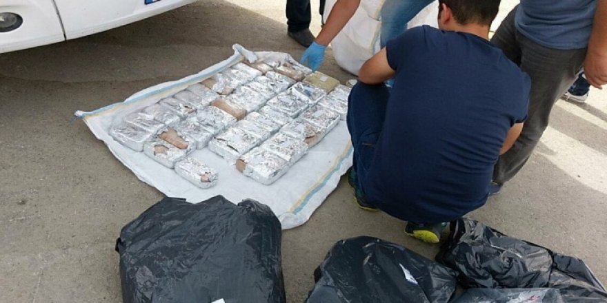 Van’da uyuşturucu tacirlerine darbe!