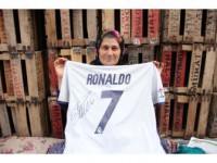 Ümmiye Teyze: “Rüyamda Görsem Hayra Yormazdım. Gerçekten Yanımdaydı Ronaldo”