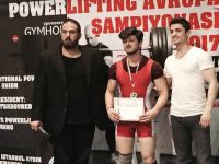 Avrupa'da Atakan Terzili Fırtınası