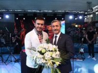 Gaziantep'te Binlerce Kişi Mustafa Ceceli İle Coştu
