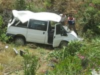 Aydın, Nazilli’de İşçi Servisi Köprüden Uçtu: 9 Yaralı