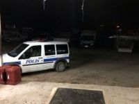 Mersin'de Meyve ve Sebze Halinde Bir Kişi, Kayısı Tüccarını Bıçaklayıp Kayıplara Karıştı