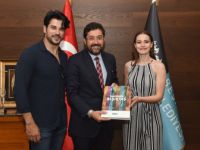 Fahriye Evcen ve Burak Özçivit’in Nikahını Başkan Murat Hazinedar Kıyacak
