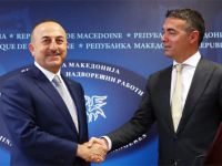 Çavuşoğlu ile Makedonya dışişleri bakanından flaş görüşme!