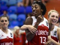 A Milli Kadın Basketbol Takımı 3'te 3 Yaptı, Türkiye 88-74 Belarus
