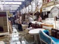Yenibosna Bit Pazarındaki Beyaz Eşyalar Sular Altında Kaldı