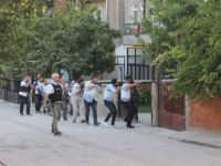 Kütahya'da 3 Kişiyi Tüfekle Yaralayan Şahıs Yakalandı