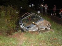 Kocaeli'de Otomobil Su Kanalına Uçtu: 5 Yaralı