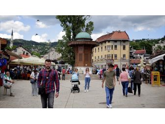 Bosna Savaşında Onlarca Sivilin Ölümünden Sorumlu Eski Sırp Polis Gözaltına Alındı