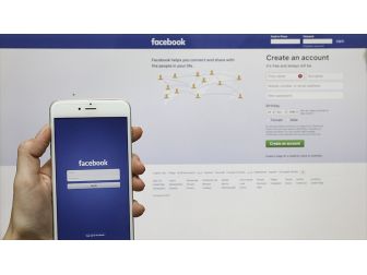 Facebook Yasaklı Olduğu Ülkede Merkez Kuruyor