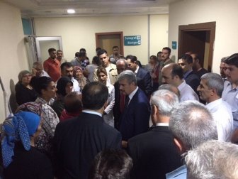 Kırşehir, Bağbaşı Yolunda Römork Devrildi: 18 Yaralı