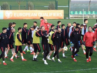 A Milliler Arnavutluk Yolcusu