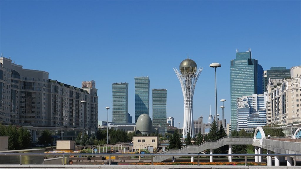Kazakistan Stratejik Hamlelerle Finansta Liderlik Peşinde