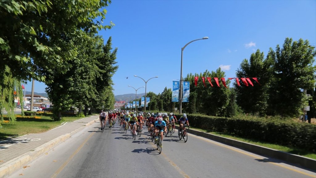 15 Temmuz Ulusal Bisiklet Yol Yarışı Tamamlandı