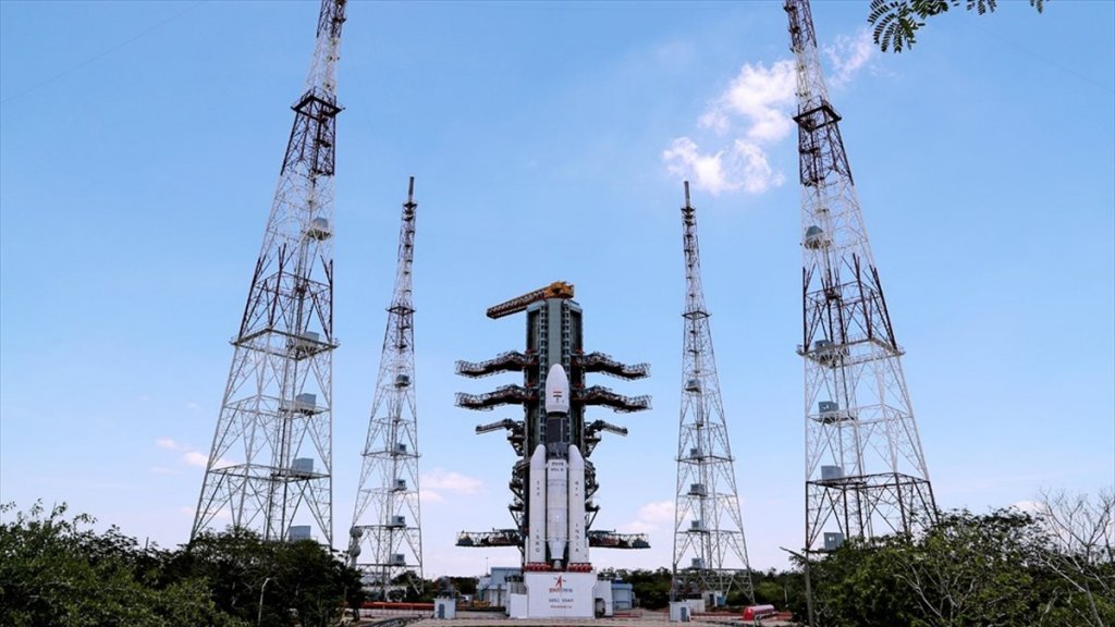 Hindistan, Chandrayaan-2'yi Uzaya Gönderdi