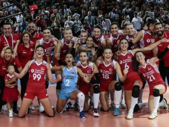 A Milli Kadın Voleybol Takımı Finale Yükseldi