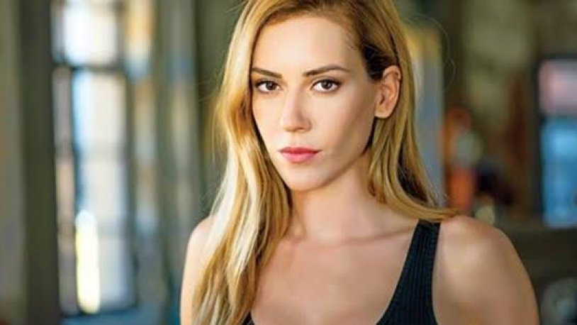 Sinem Kobal'ın son paylaşımına beğeni yağdı