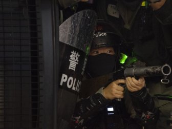 Hong Kong Polisi Protestolarda Gerçek Mermi Kullandı
