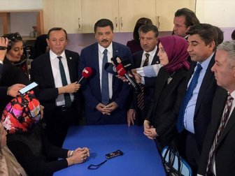 TBMM Araştırma Komisyonu Aksaray'da Mehmetçik İlkokulunu Ziyaret Etti