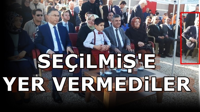Protokol skandalı... CHP'li başkana yer vermediler