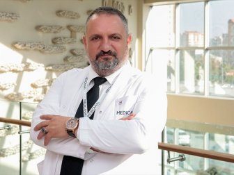 Türkiye’de 2,5-3 Milyon Kişide Anevrizma Olduğu Tahmin Ediliyor