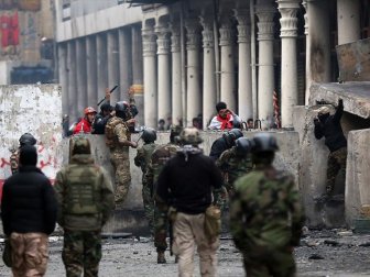 Irak'taki Hükümet Karşıtı Gösterilerde En Az 460 Kişi Hayatını Kaybetti