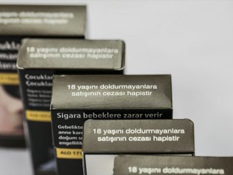 'Düz Paket Uygulaması Tütün Tüketimini 2008'in Başına Çekebilir'