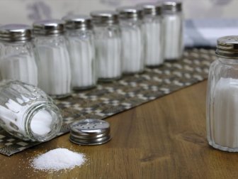 Yemeklerden Azaltılan Tuz, Hipertansiyon Oranını Düşürüyor