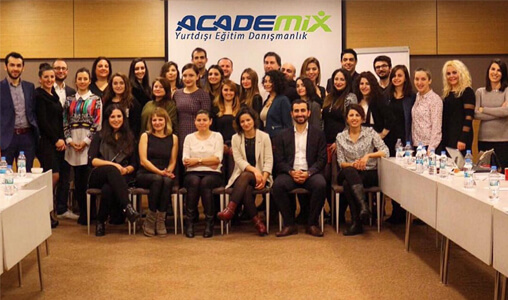 Yurtdışında Lise Okumak İsteyenlere Müjde! Academix Yurtdışı Eğitim Danışmanlığı Açıkladı!