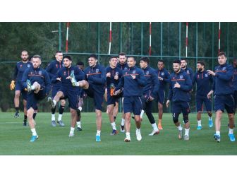 Medipol Başakşehir Haftanın Açılış Maçında Beşiktaş'ı Konuk Ediyor