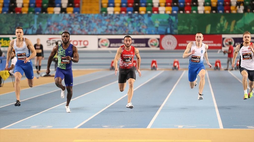 Türk Atletlerden İstanbul Cup'ta 5 Madalya