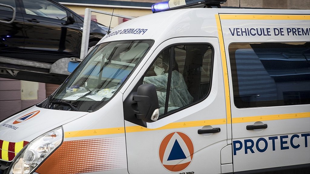 Fransa'da Kovid-19 Salgınındaki son durum endişe yarattı