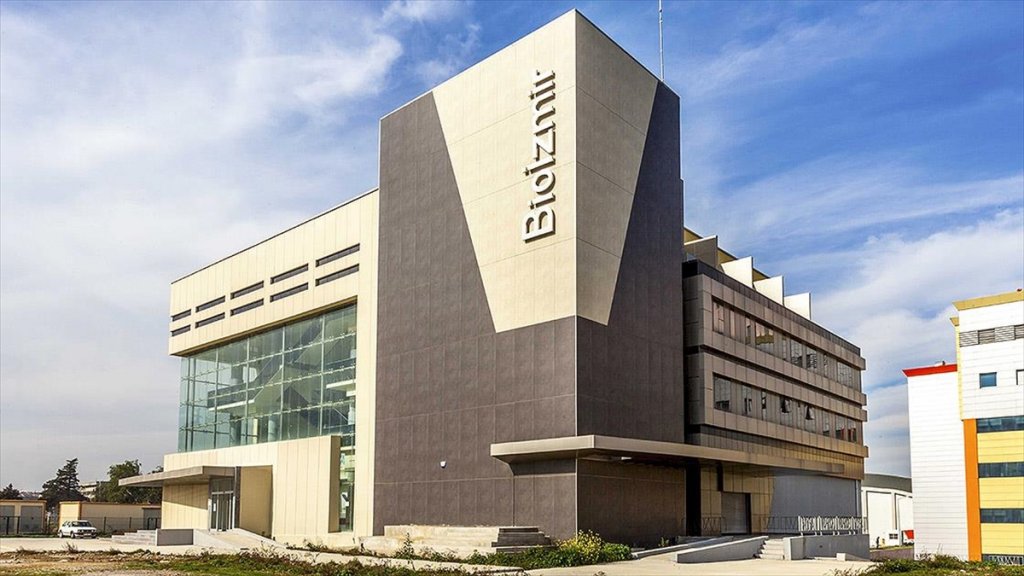 Dokuz Eylül Üniversitesi Kovid-19 tedavisinde müthiş bir girişime imza attı