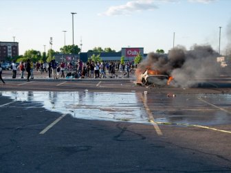 Minneapolis Belediye Başkanı Frey: 'Yağmacılık Kabul Edilemez'