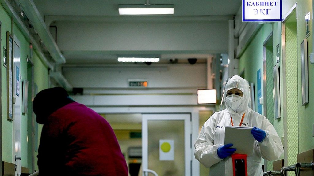 Rusya'dan gelen son haberler korkuttu! Kovid-19 Vaka Sayısı tırmanışta
