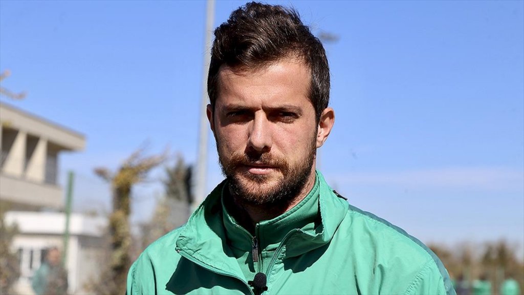 Konyasporlu Futbolcu Uğur Demirok oldukça iddialı bir çıkışla çok konuşulacak