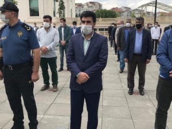 Ankara'da Bıçaklanarak Öldürülen Barış Çakan'ın Babası Olayı Anlattı