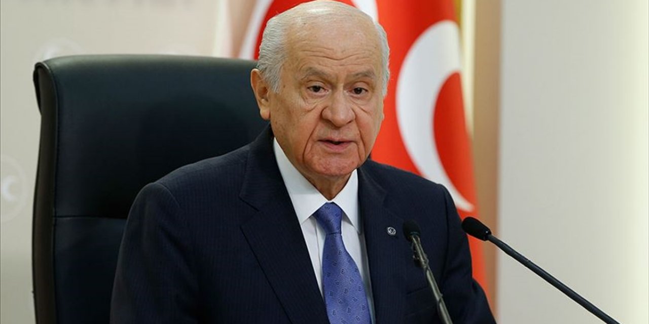 MHP lideri Bahçeli Sosyal Medya Hesaplarını Askıya Aldı