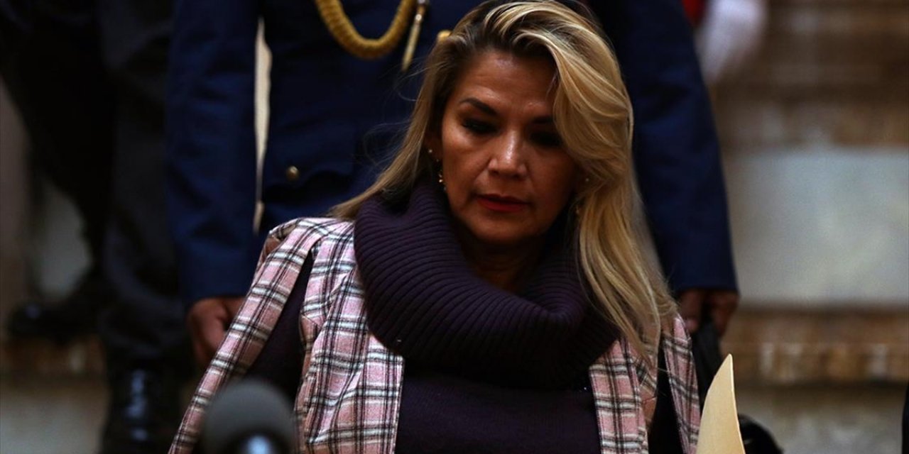 Bolivya'nın Geçici Devlet Başkanı Jeanine Anez'de Kovid-19 Tespit Edildi