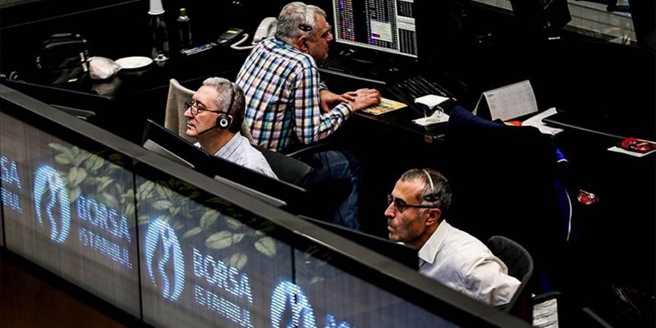 Borsa Yatırımcısı Ağustosta Ayında da Virüsün Etkisiyle Hareket Edecek