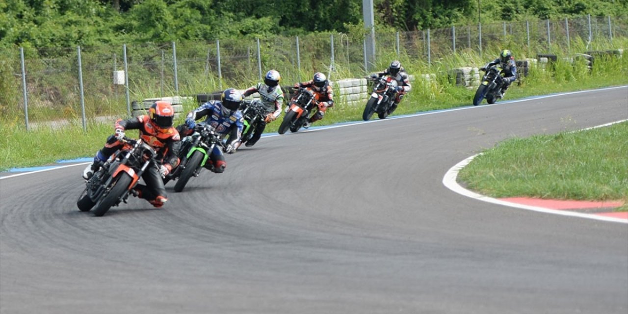 Milli Motosikletçiler Portekiz ve Çekya'da Yapılacak Dünya Şampiyonlarında Piste Çıkacak