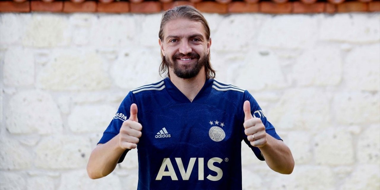Fenerbahçe Kulübü Caner Erkin'i Kadrosuna Kattı