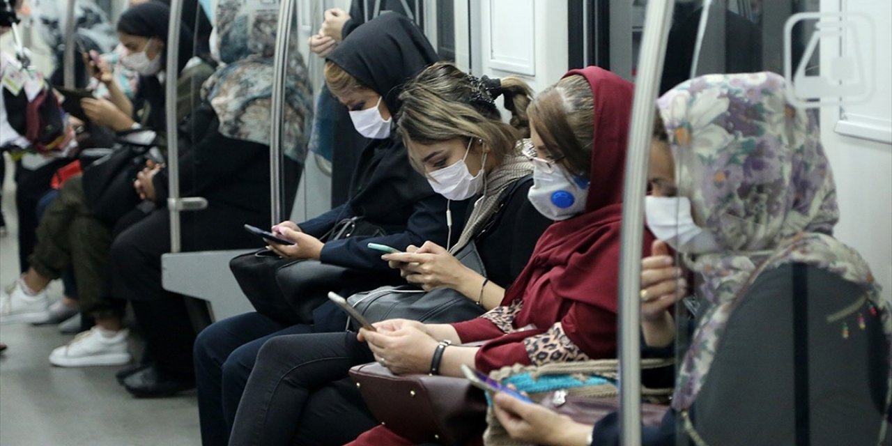 Dünyada Kovid-19 Tanısı Konulan Kişi Sayısı 20 Milyon 258 Bini Aştı