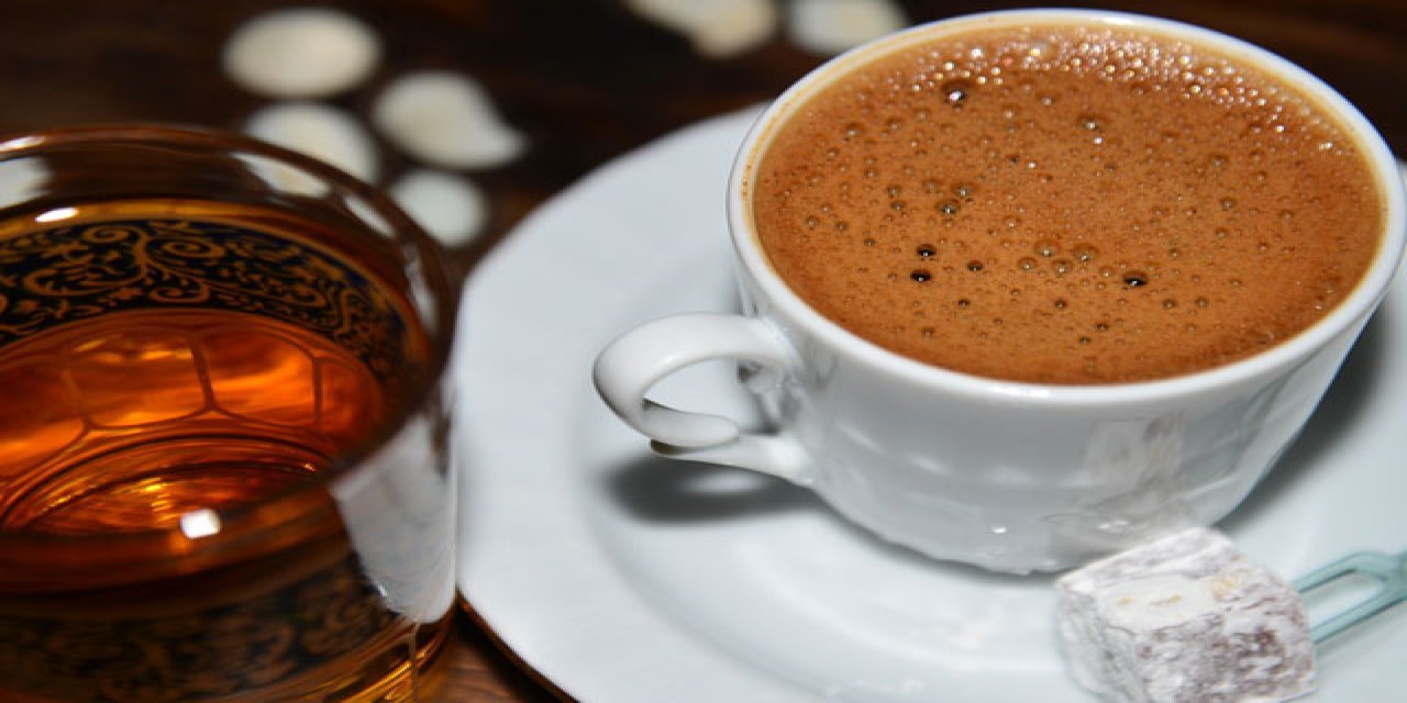 Kahveyi İçtiğiniz Saatleri Dikkatli Seçin Bu saatlerde içmeyin Çünkü...