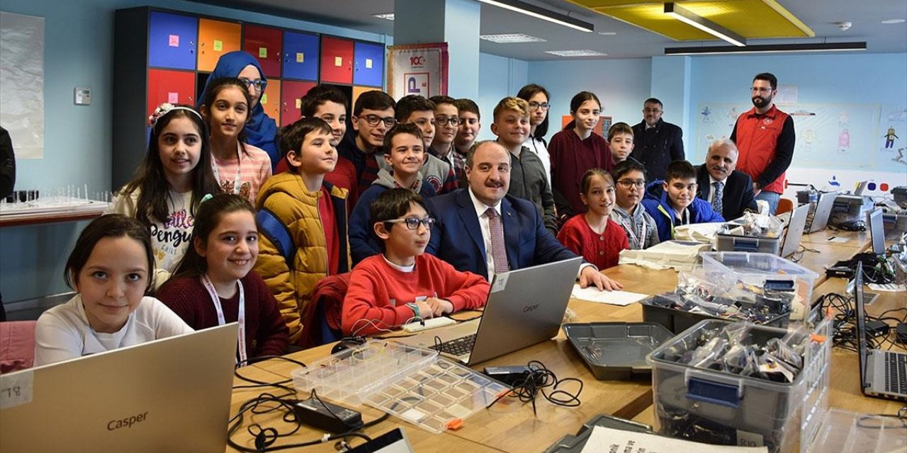 Türkiye Genelinde 30 'Deneyap Teknoloji Atolyesi' Açıldı