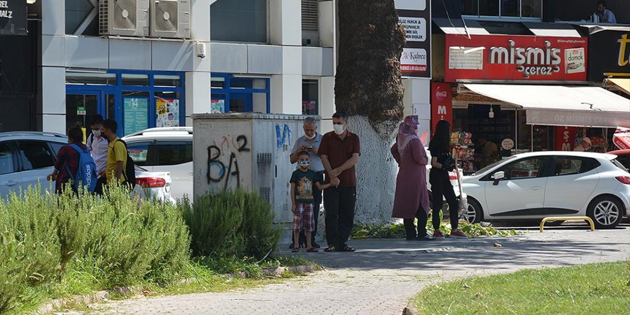 Malatya'da Art Arda Korkutan Depremler Meydana Geldi! Halk Sokağa Döküldü