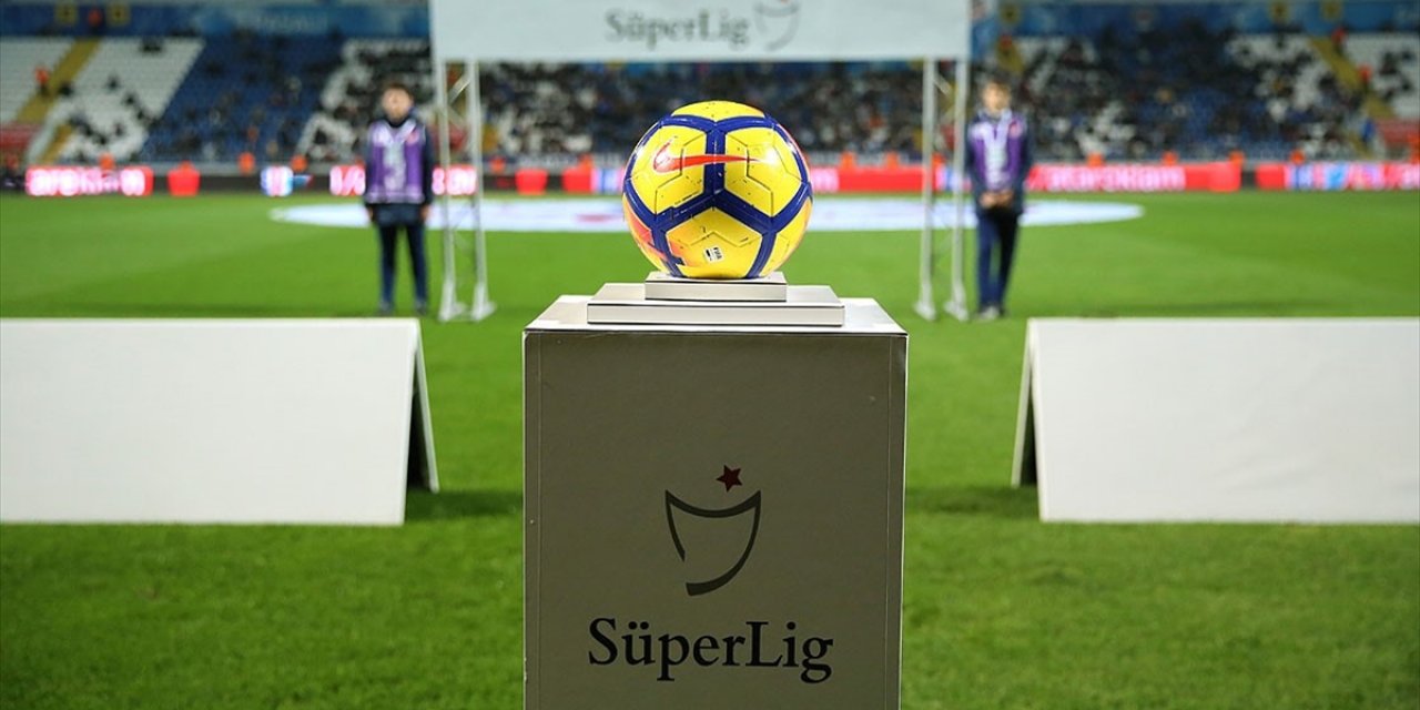 Süper Lig'in 63. Sezonunda 21 Takım Mücadele Edecek