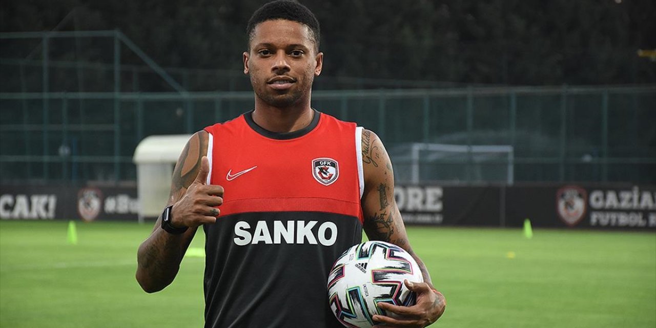 Gaziantep FK'nin Forveti Felipe: 'Bir An Önce Goller Atarak Taraftarı Mutlu Etmek İstiyorum'