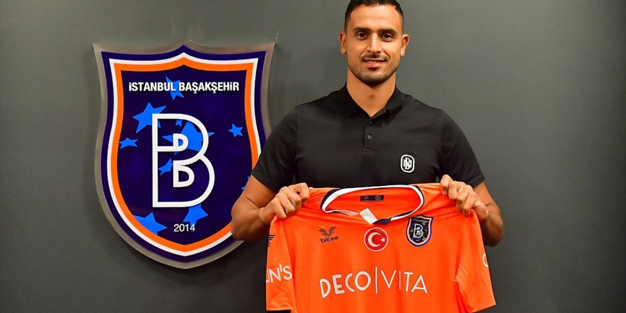 Medipol Başakşehir, Nacer Chadli'yi Renklerine Bağladı
