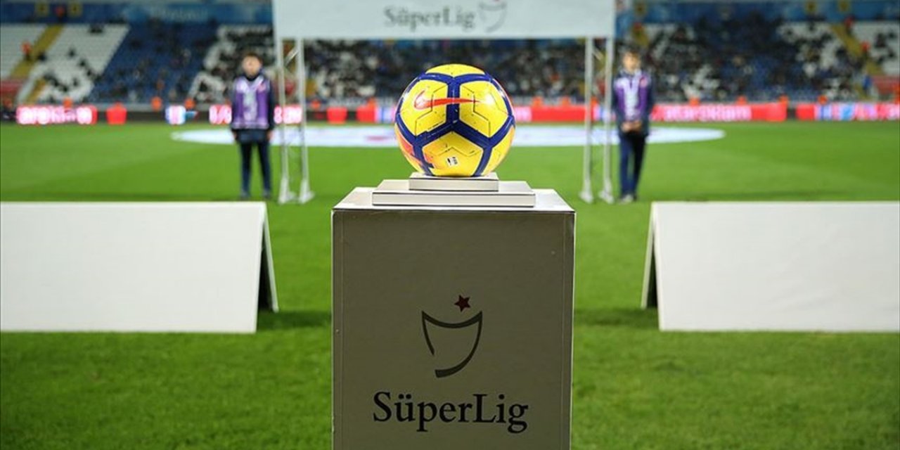 Süper Lig'de 2020-2021 Sezonuna Dair Her Şey! İlk Haftanın Programı, Yeni Kurallar..